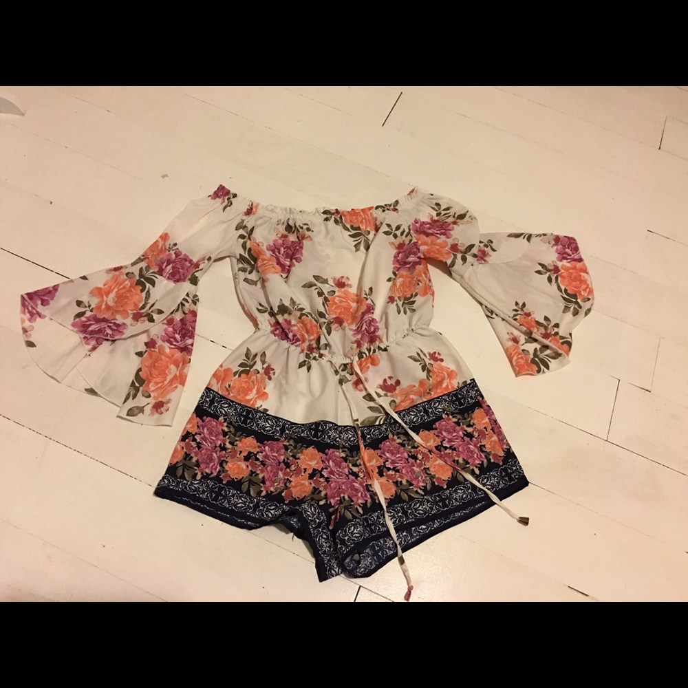 Flower shorts jumpsuit